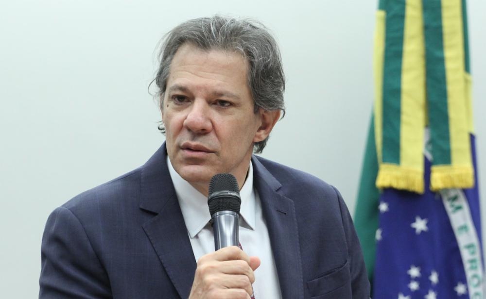 Haddad, ABD'ye karşı derhal misilleme yapılması ihtimalini reddediyor ancak diyalog çağrısında bulunuyor ve DTÖ'ye onay veriyor