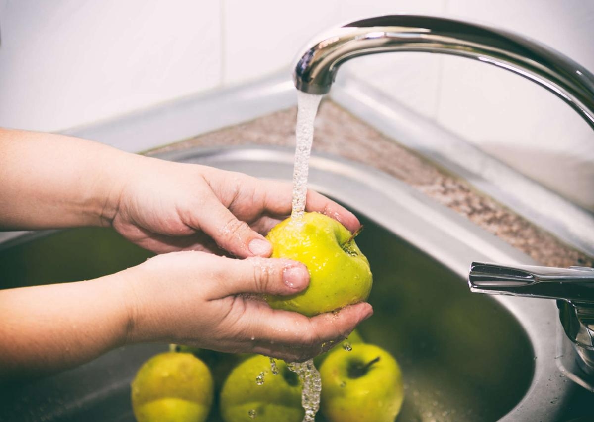 Nutrición: ¿Debemos comer fruta con o sin piel?