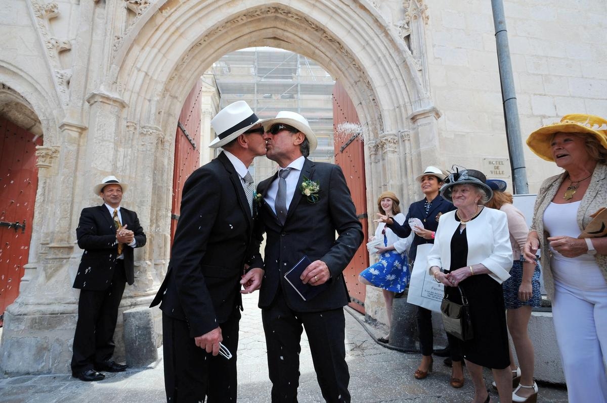 The ephemeris of July 27: in 1982, the decriminalization of homosexuality