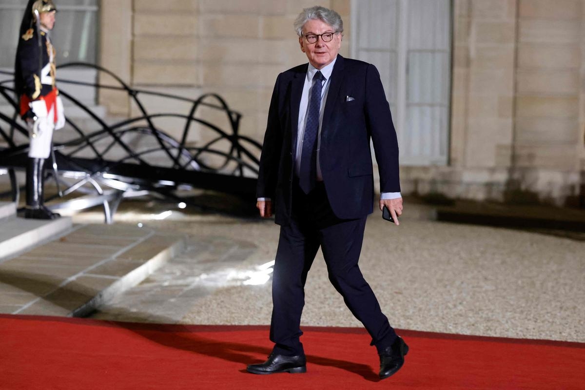 Dazi doganali: Thierry Breton chiede maggiori negoziati politici europei con gli Stati Uniti