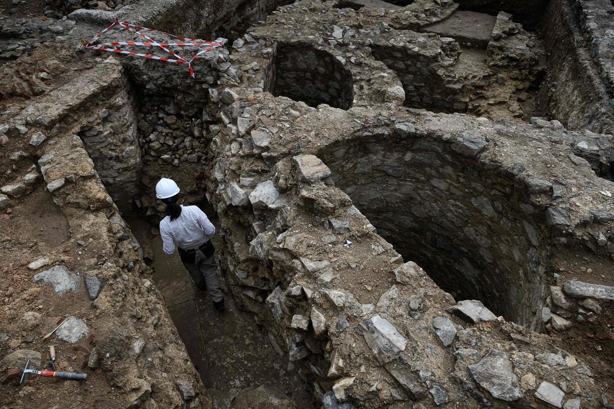 “È commovente”: scoperta “eccezionale” di un mausoleo gallo-romano nel Rodano