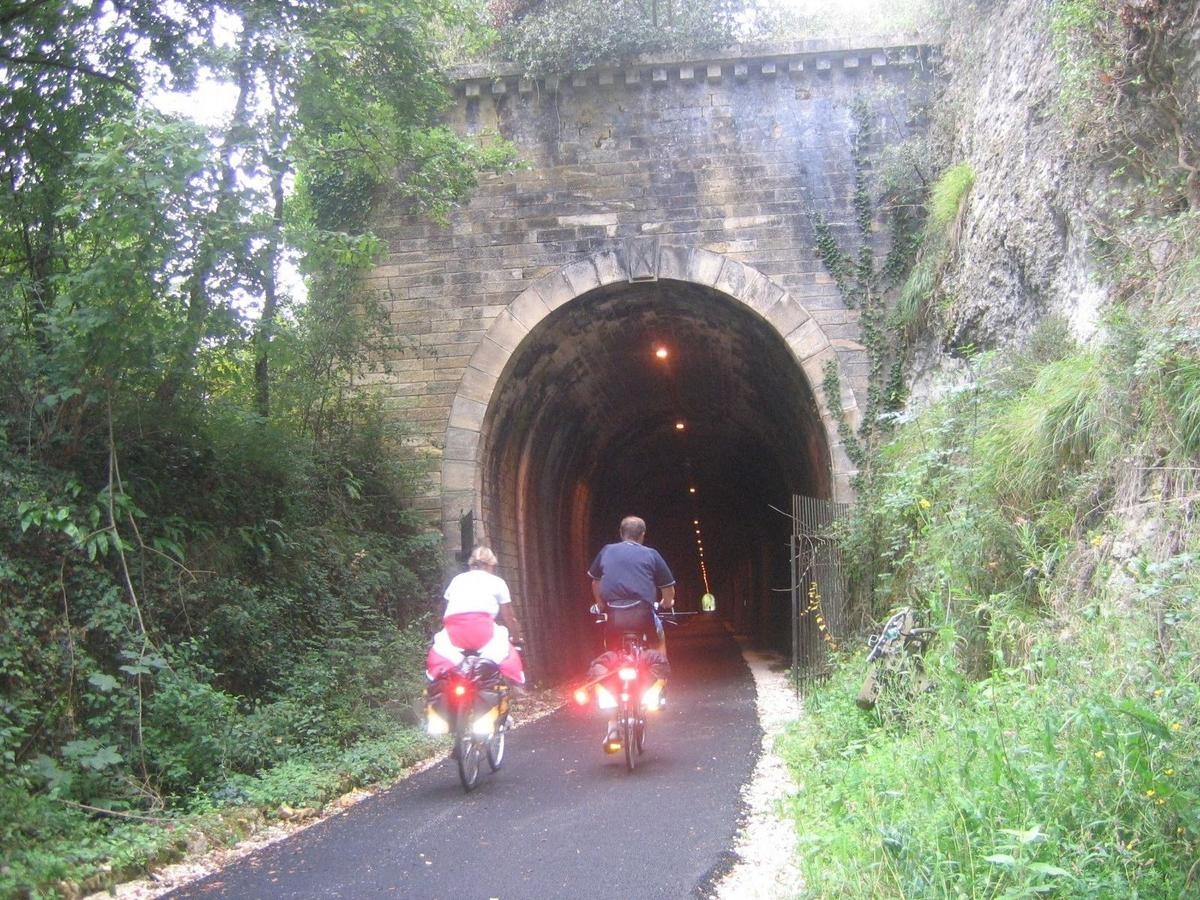 Turystyka: projekt trasy rowerowej między Sarlat a doliną Dordogne