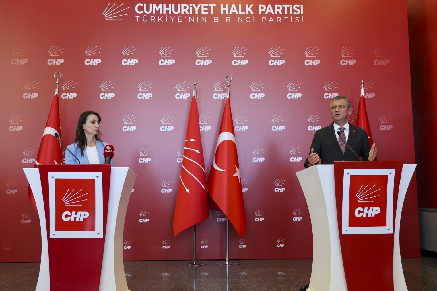 Tülay Hatimoğulları: “Operations targeting municipalities undermine the peace process”