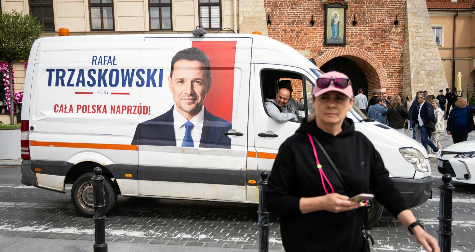 Polen identificeert buitenlands gefinancierde politieke Facebook-advertenties in aanloop naar presidentsverkiezingen