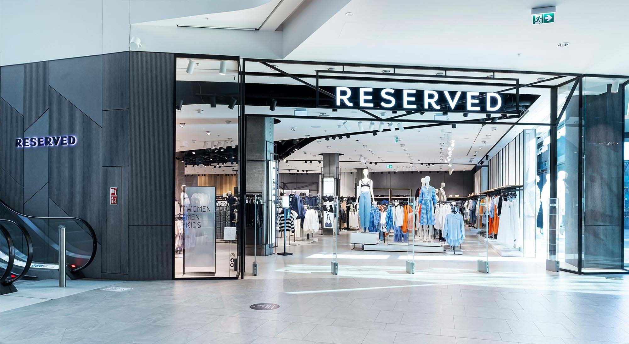 Polish retail giant LPP accepts 1.8m zlotys fine over disclosure failings linked to Russia exit