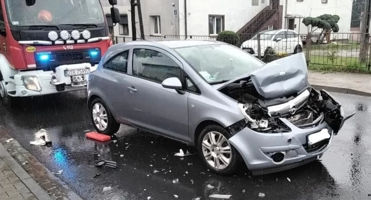 Opel uderzył w tył Hyundaia