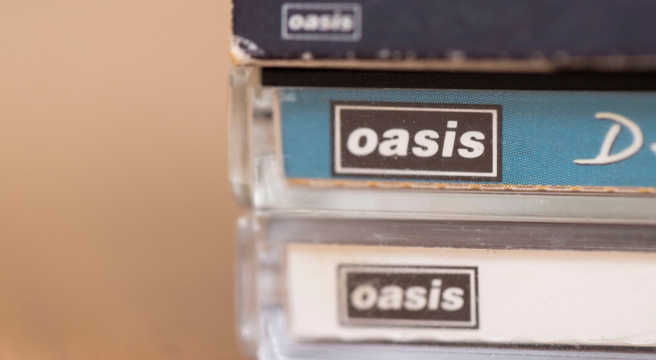 Była Beatlemania, teraz jest gorączka Oasis. Ten portret braci Gallagherów może być warty fortunę