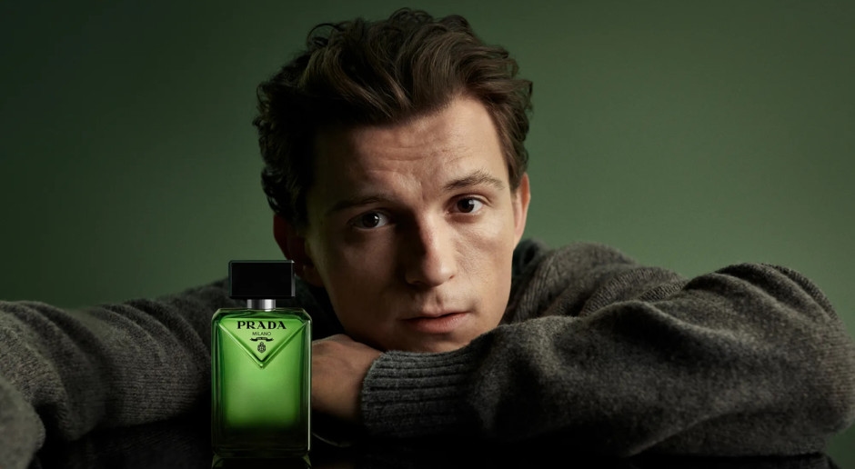 PERFUMY TYGODNIA: Tom Holland promuje nowy zapach Prada Paradigme. Otwiera się kalabryjską bergamotką