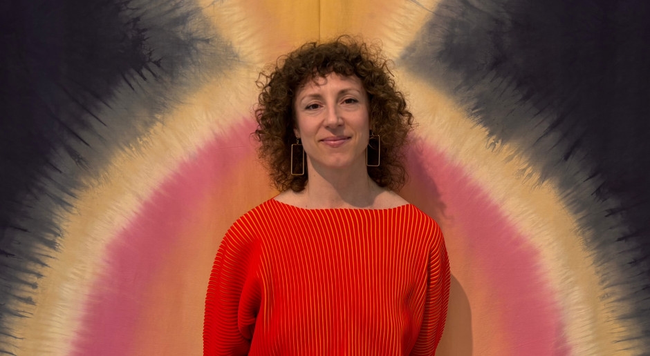 WELL ART - Ewelina Skowrońska: "Eu mergulho plantas em tecido. É como alquimia"