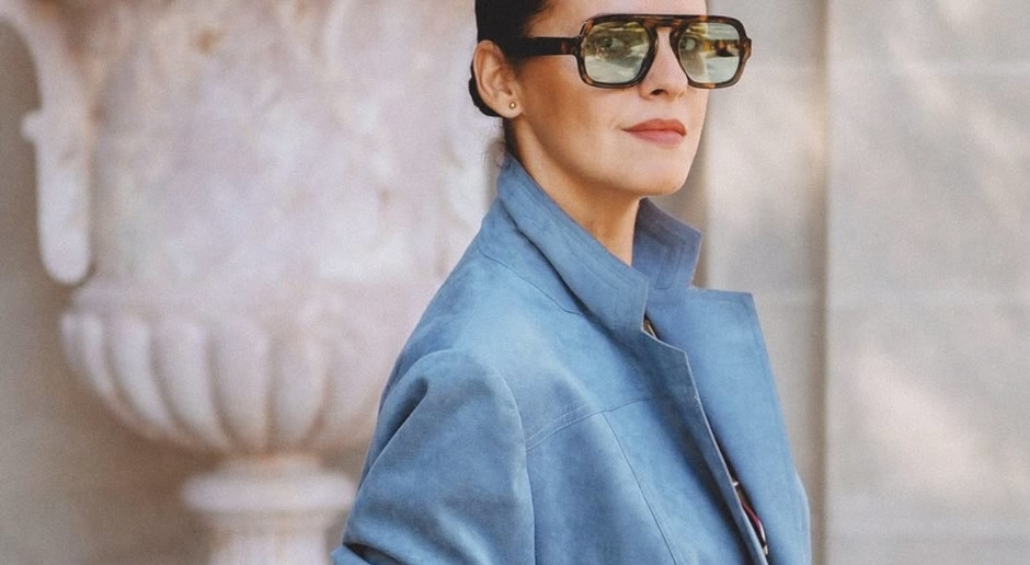 Here are the most fashionable styles for fall and winter 2025. Two colors are key