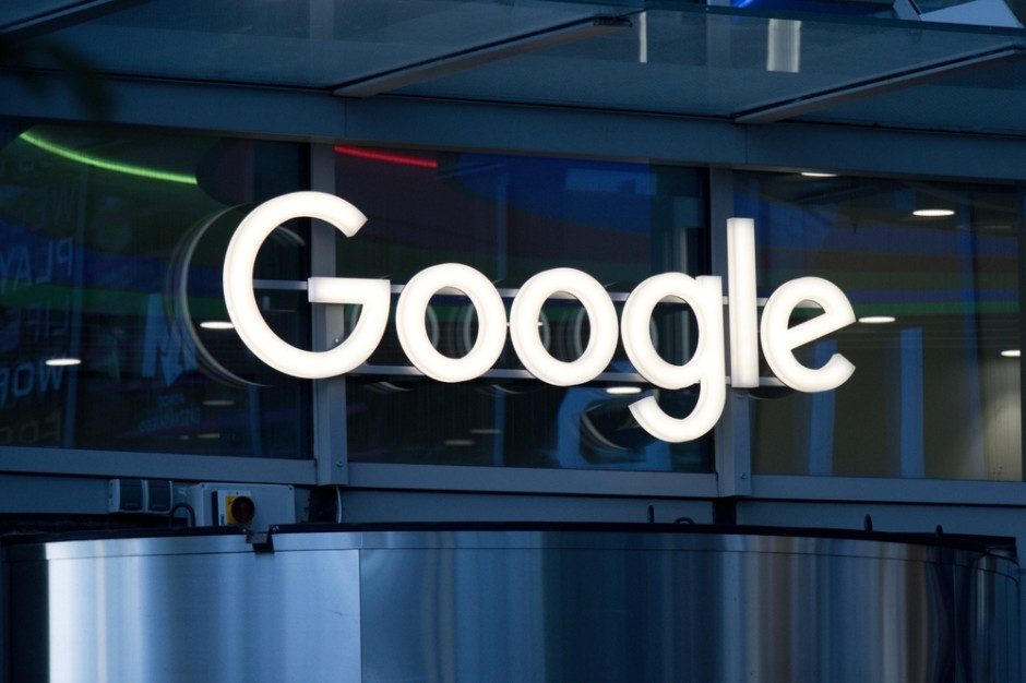 Die Briten legen sich mit Google an. Der Gigant reagiert.