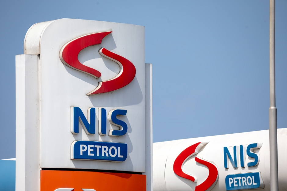 La Serbie au bord de la catastrophe. Les réserves de pétrole ne dureront que deux semaines.