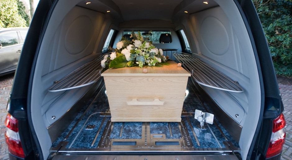 Gastos funerarios extraordinarios. El gobierno pagará el regreso de los cadáveres desde el extranjero