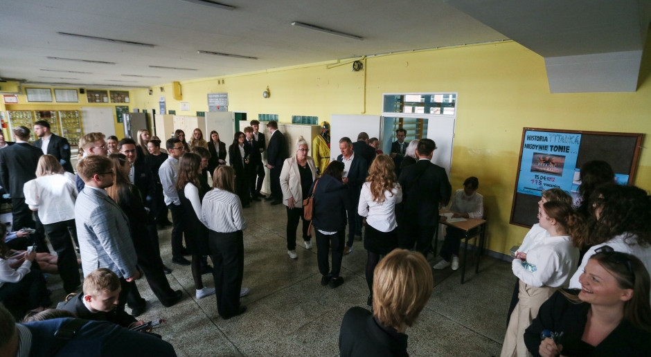 CKE publicó los resultados de los exámenes Matura 2025. Cada quinto graduado de secundaria debe volver a presentar el examen.