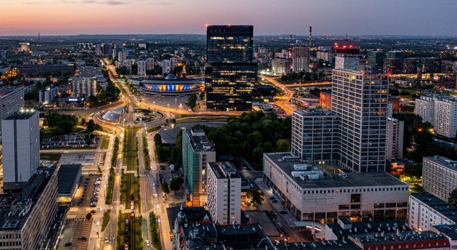 On-demand night transport and drone monitoring. GZM doesn't skimp.