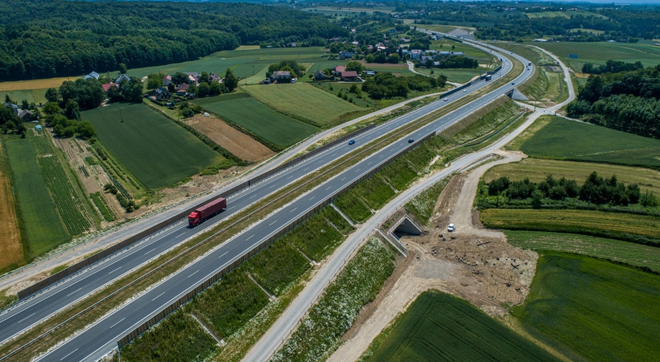 A key expressway finally gets a makeover. Drivers will travel faster.