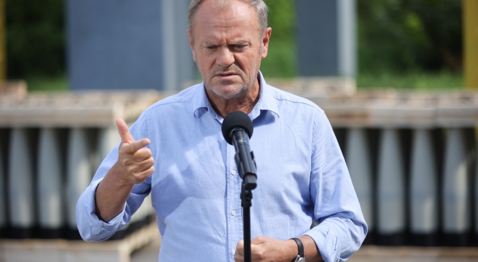 Tusk maakt het duidelijk: er zullen koppen rollen voor de KPO.