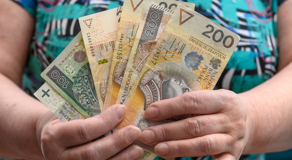 500 PLN más para estos jubilados. Solo hay una clave para el aumento.