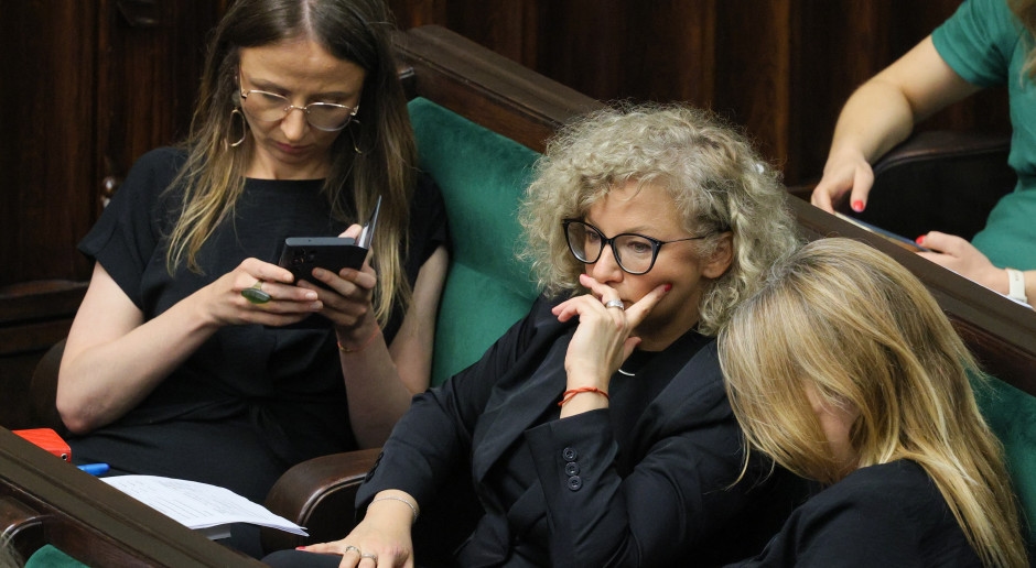Terremoto nei contratti di lavoro. Le nuove norme stravolgono le regole: si applicheranno retroattivamente.