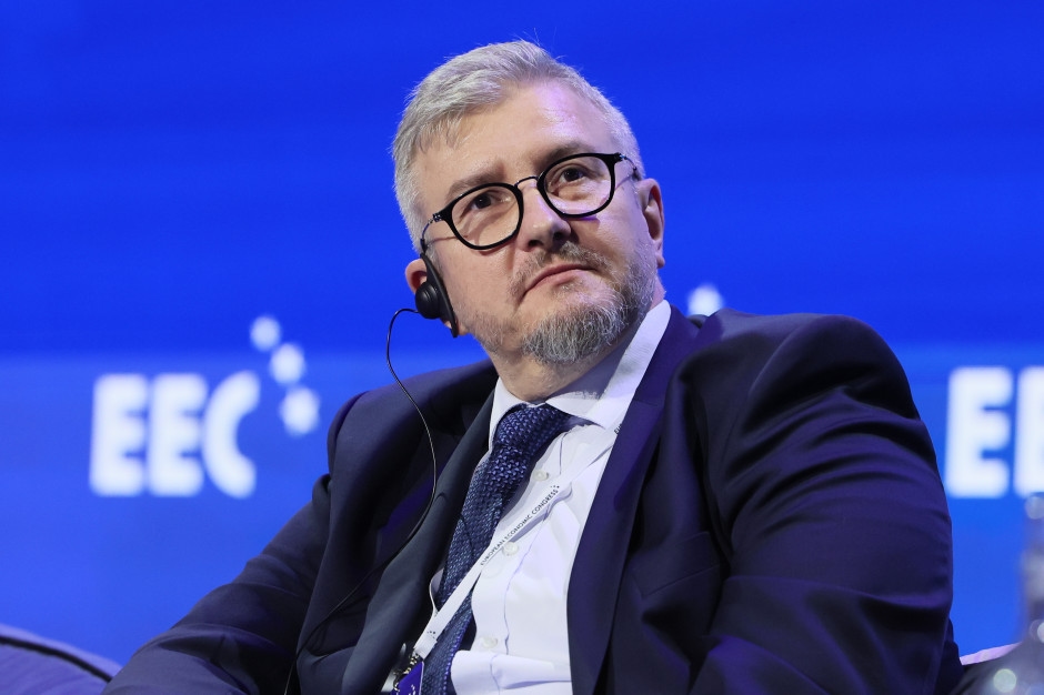 Cosa accadrà nella prima fabbrica di intelligenza artificiale in Polonia? L'esperto spiega