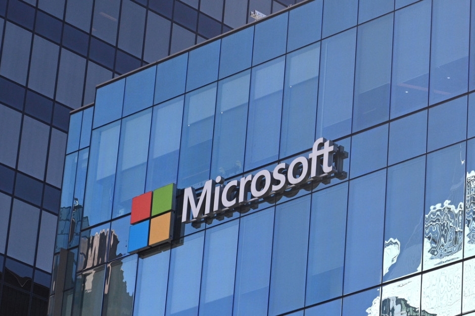 Microsoft is showcasing the benefits of AI to its employees. Those who haven't been laid off