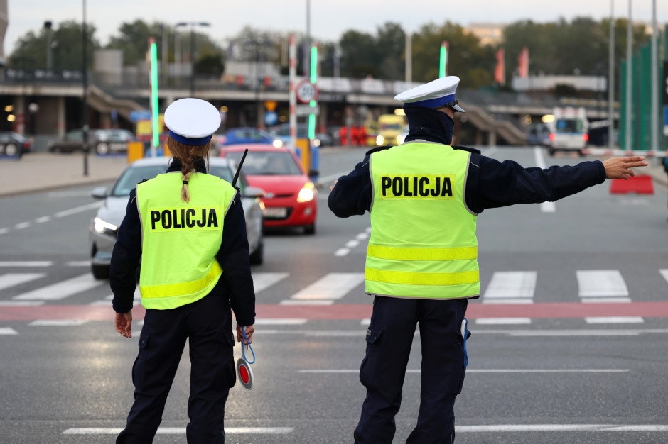 Multa por conducir con gafas. La normativa es clara.