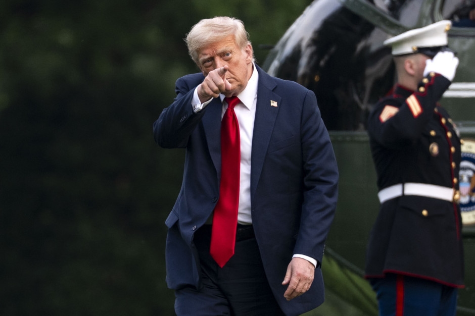 A criptomoeda de Trump rendeu dinheiro apenas para alguns, enquanto muitos perderam dinheiro. Será que os mercados de ações dispararam?