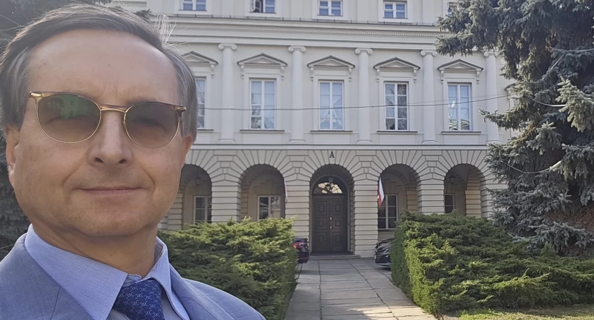 El profesor Jarosław J. Fedorowski sobre la reorganización del gobierno de Donald Tusk para 2025: «La sanidad debe estar por encima de la política».