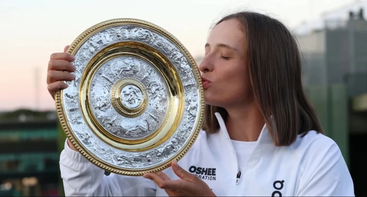 Iga Świątek gana Wimbledon y el New York Times publica una receta de pasta con fresas [COLUMNA]
