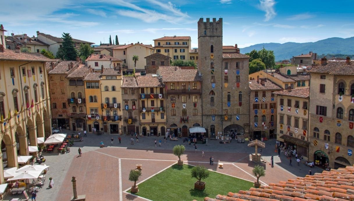 Ein Haus in Arezzo, Saione-San Donato-Pescaiola, dem gefragtesten Viertel kaufen
