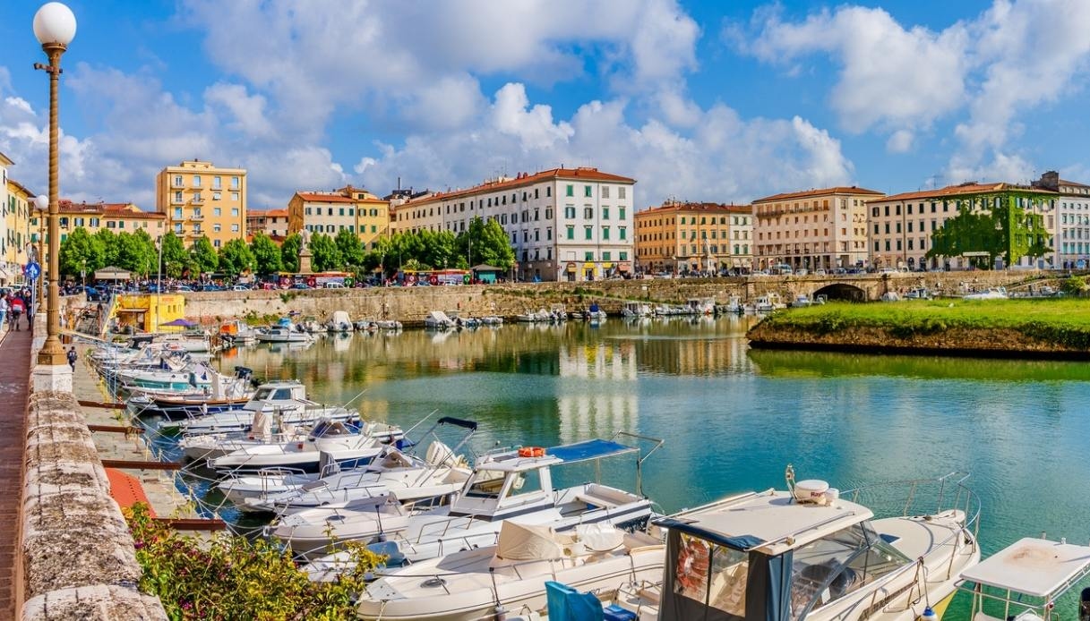 Buying a home in a Blue Flag location, Livorno among the most sought-after and affordable.