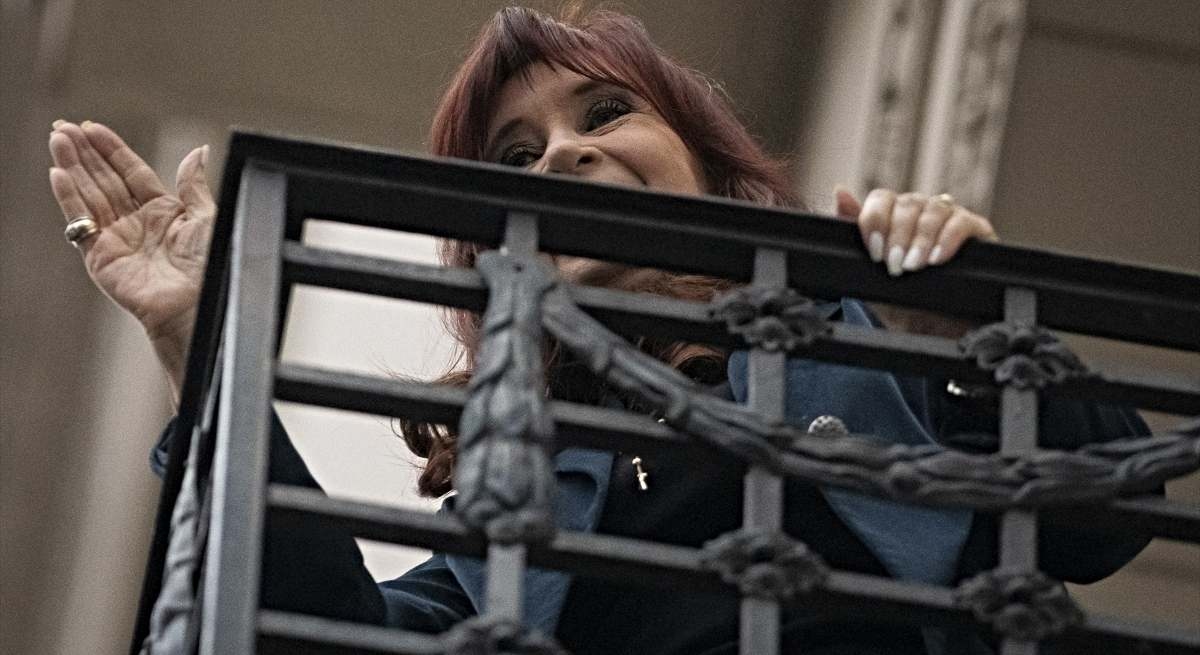 Cristina Fernández acusa a Milei de mentir y asegura que su Gobierno sí emite dinero para pagar intereses