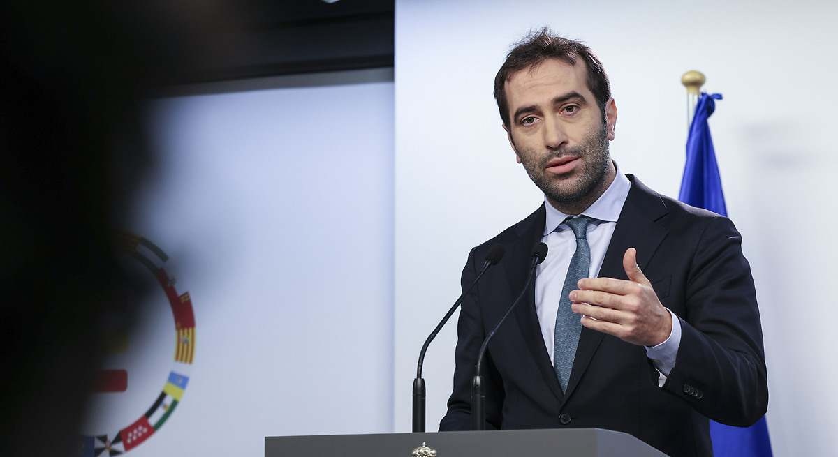 Carlos Cuerpo se reunirá na próxima semana com grupos de trabalho afetados pelo acordo tarifário UE-EUA.