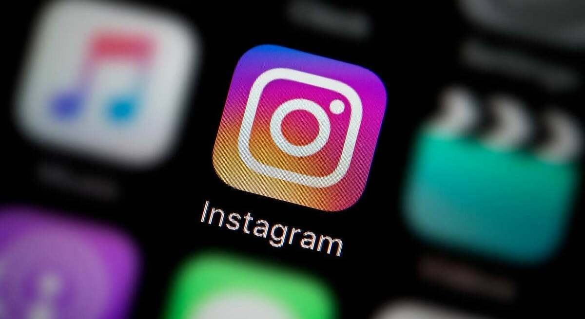 What does the new message coming to everyone from Instagram mean: "You need to make a decision to continue using Instagram"?