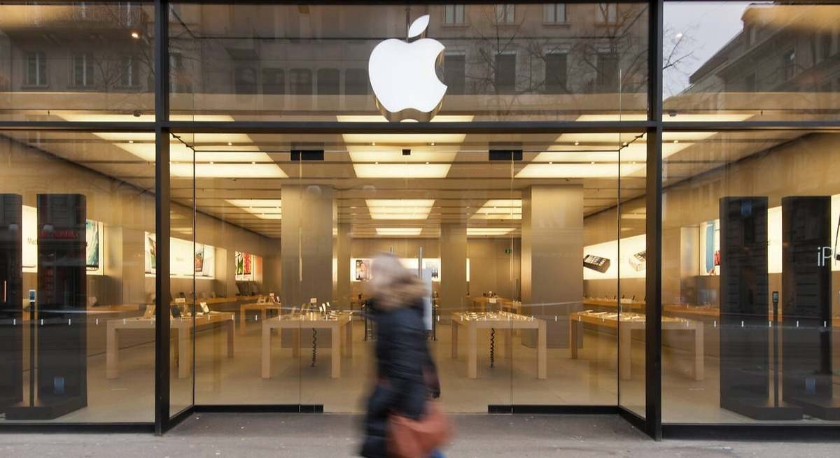 Steve Jobs must be turning in his grave over what Apple just did.