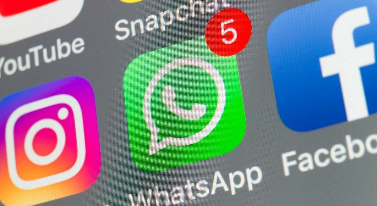 The unknown WhatsApp function to scan documents directly and send them as PDFs