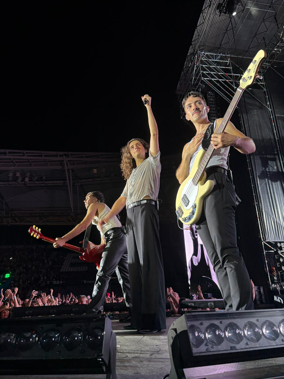 Arde Bogotá, Turia kentinde verdiği devasa konserde Akdeniz rock ittifakını işliyor.