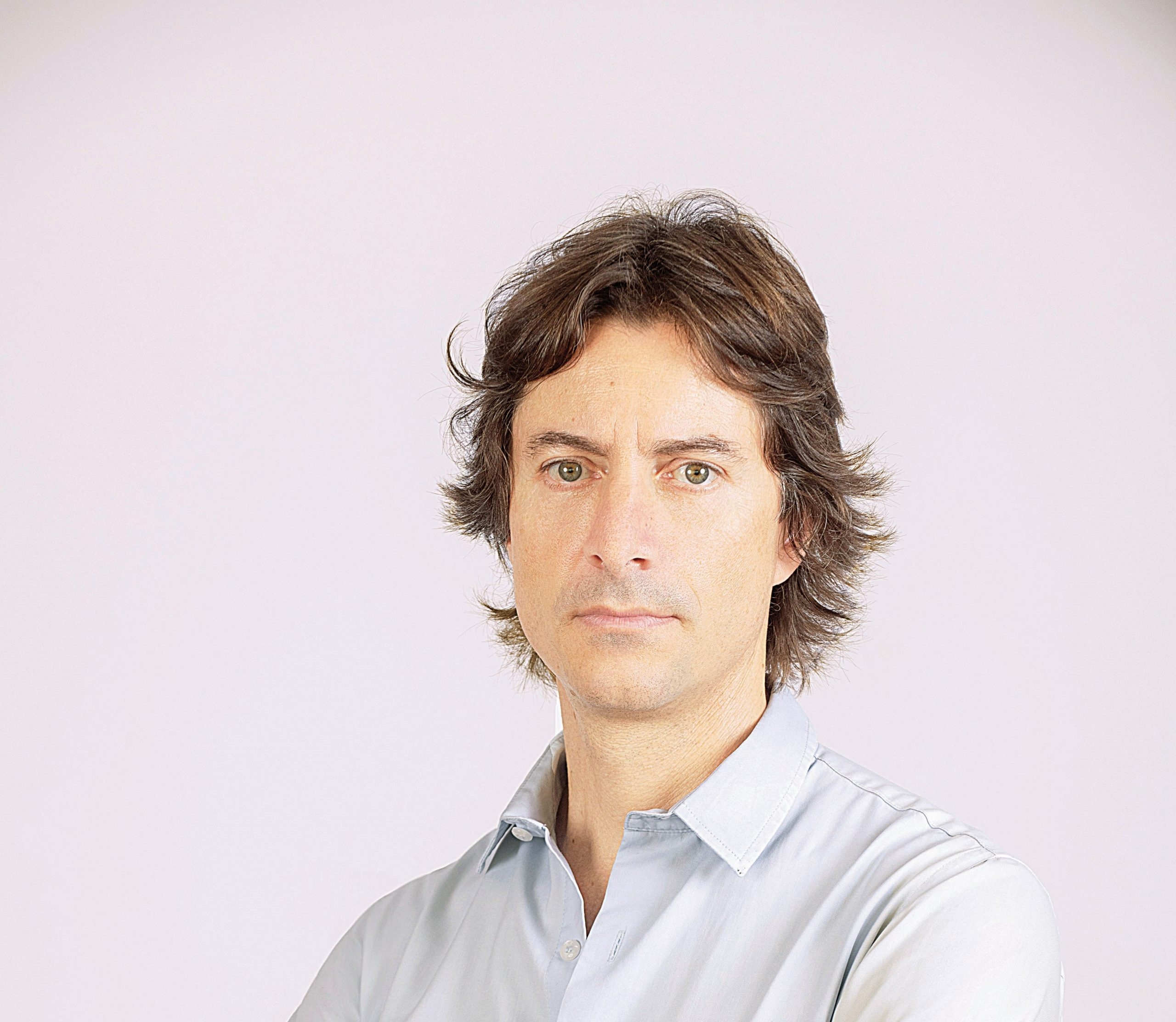 Jacopo Crivelli Visconti. “O que me fascina neste mundo são as histórias pequenas e grandes que estão em cada peça”