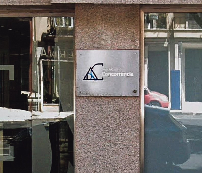La Commission de la concurrence confirme les amendes infligées à un cartel bancaire