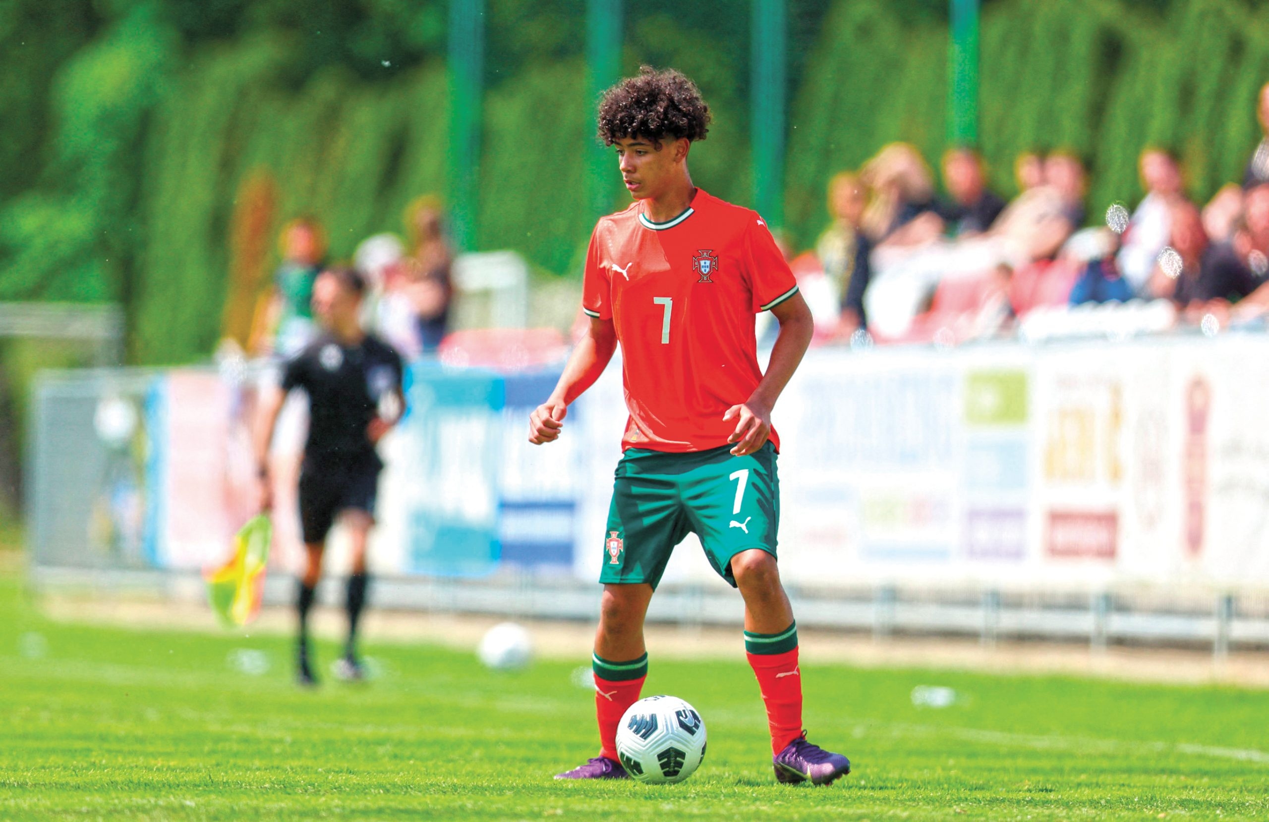 Ronaldo Jr. gaat spelen voor het Portugese elftal onder de 16 jaar.