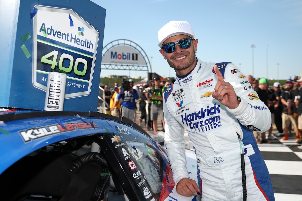 It’s All Larson In Kansas Cup Series Romp