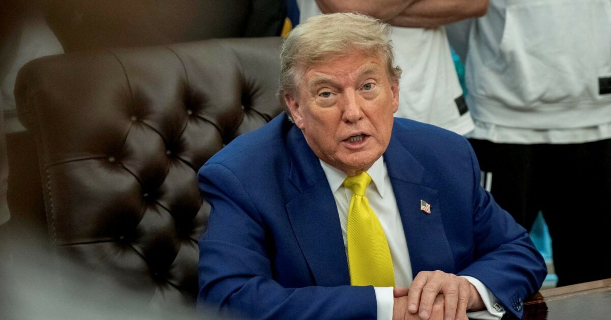 Gaza, Trump: "Israel says yes to 60-day truce, Hamas accepts". IDF attacks continue in the Strip