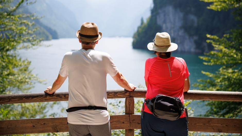 Global study: What really makes people happy