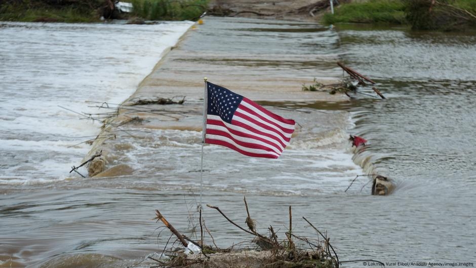 Race against time after flash flood in Texas
