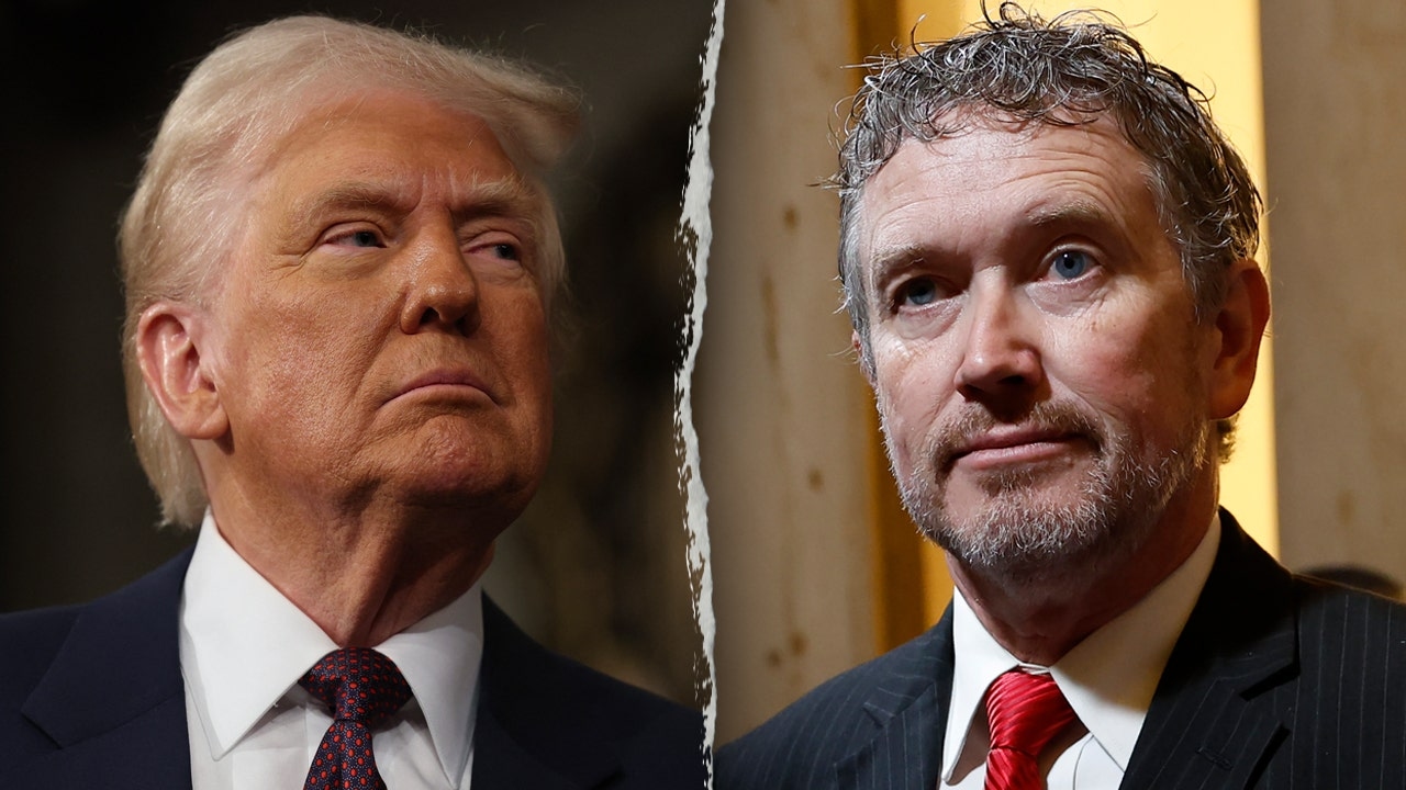 "Non costituzionale": il Congresso invoca la nuova risoluzione sui poteri di guerra per respingere gli attacchi di Trump all'Iran