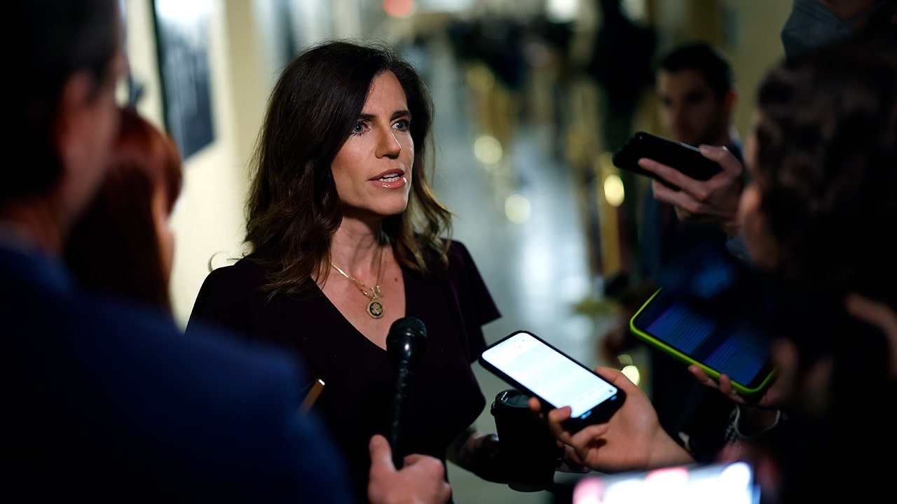 EXCLUSIVA: Nancy Mace descarta las acusaciones de cuentas "quemadas" como una historia de "ex-amargos"