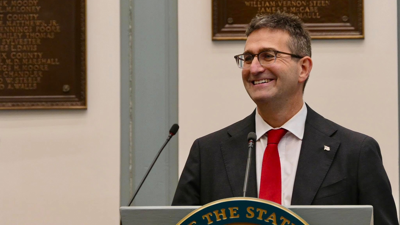 El proyecto de ley de suicidio asistido de Delaware se convirtió en ley, lo que lo convierte en el undécimo estado con un estatuto de este tipo.