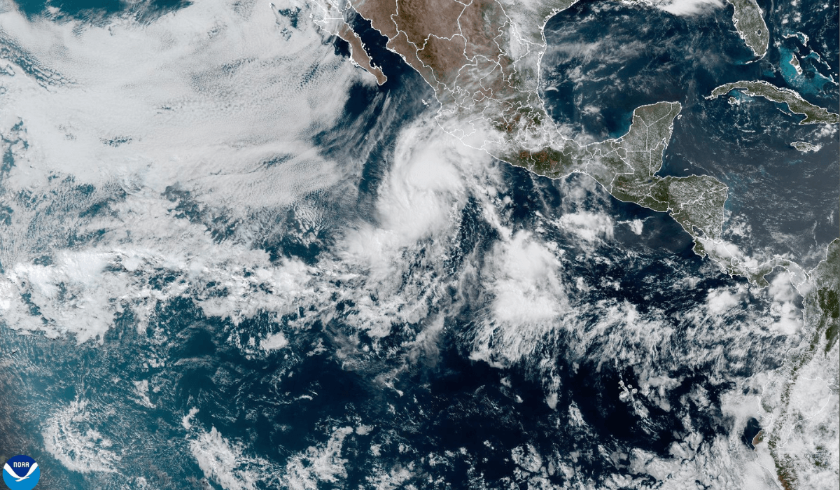 Alvin se debilita y llega a Baja California como baja presión remanente