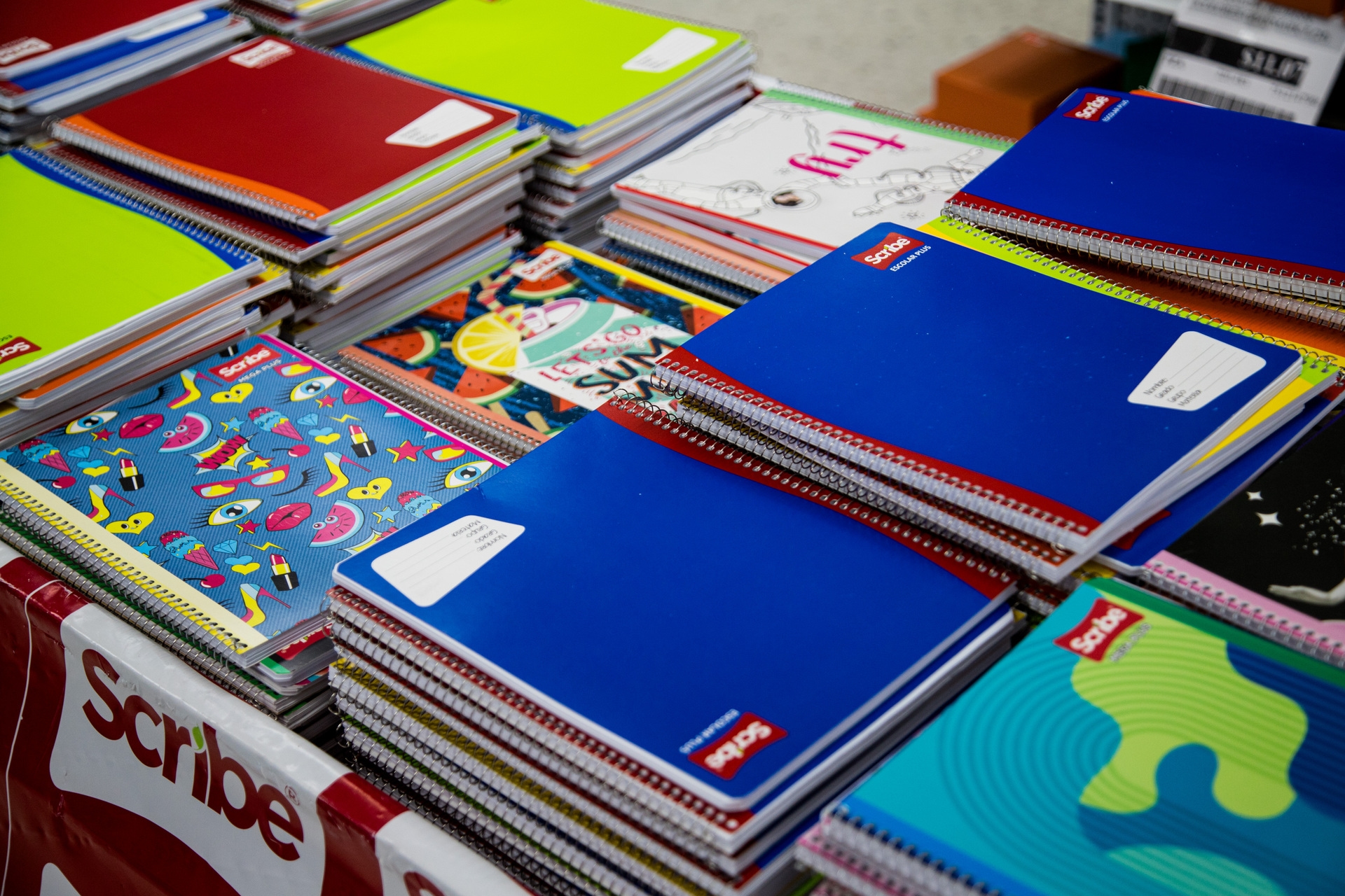 De regering van Coahuila kent een contract ter waarde van 107,7 miljoen dollar toe voor schoolbenodigdheden.