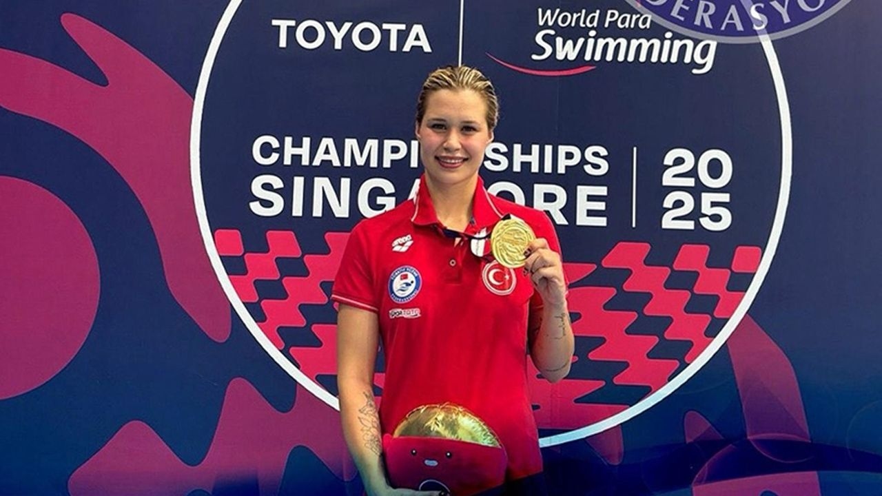Parazwemster Defne Kurt wint goud! Ze verbrak het wereldkampioenschapsrecord